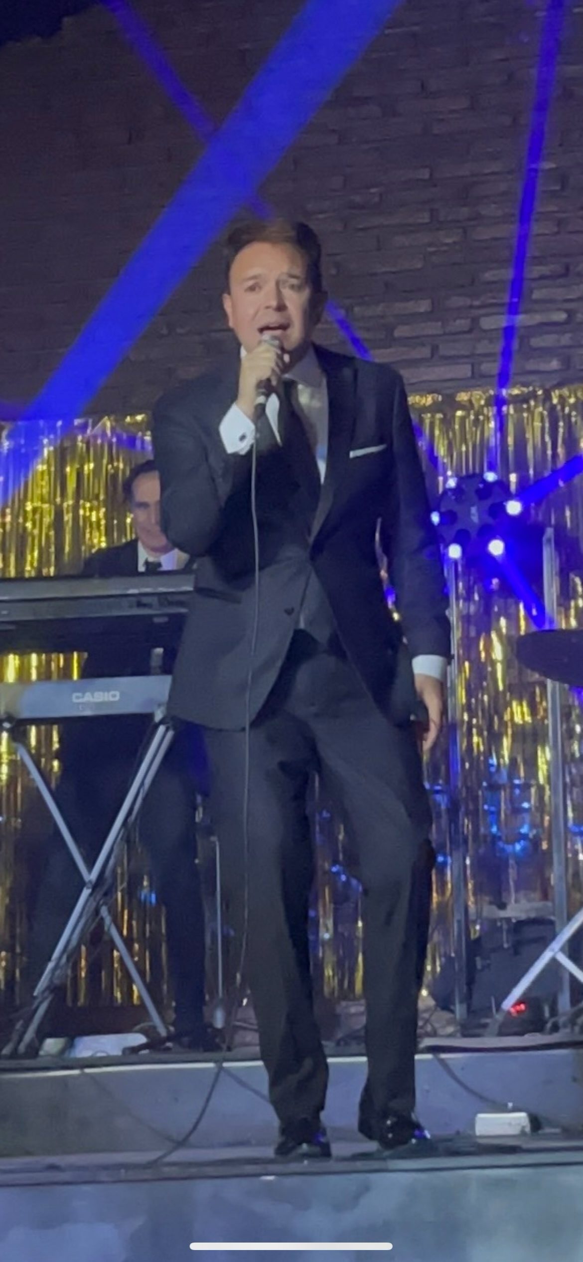 Luis Alejandro Tributo Luis Miguel 7