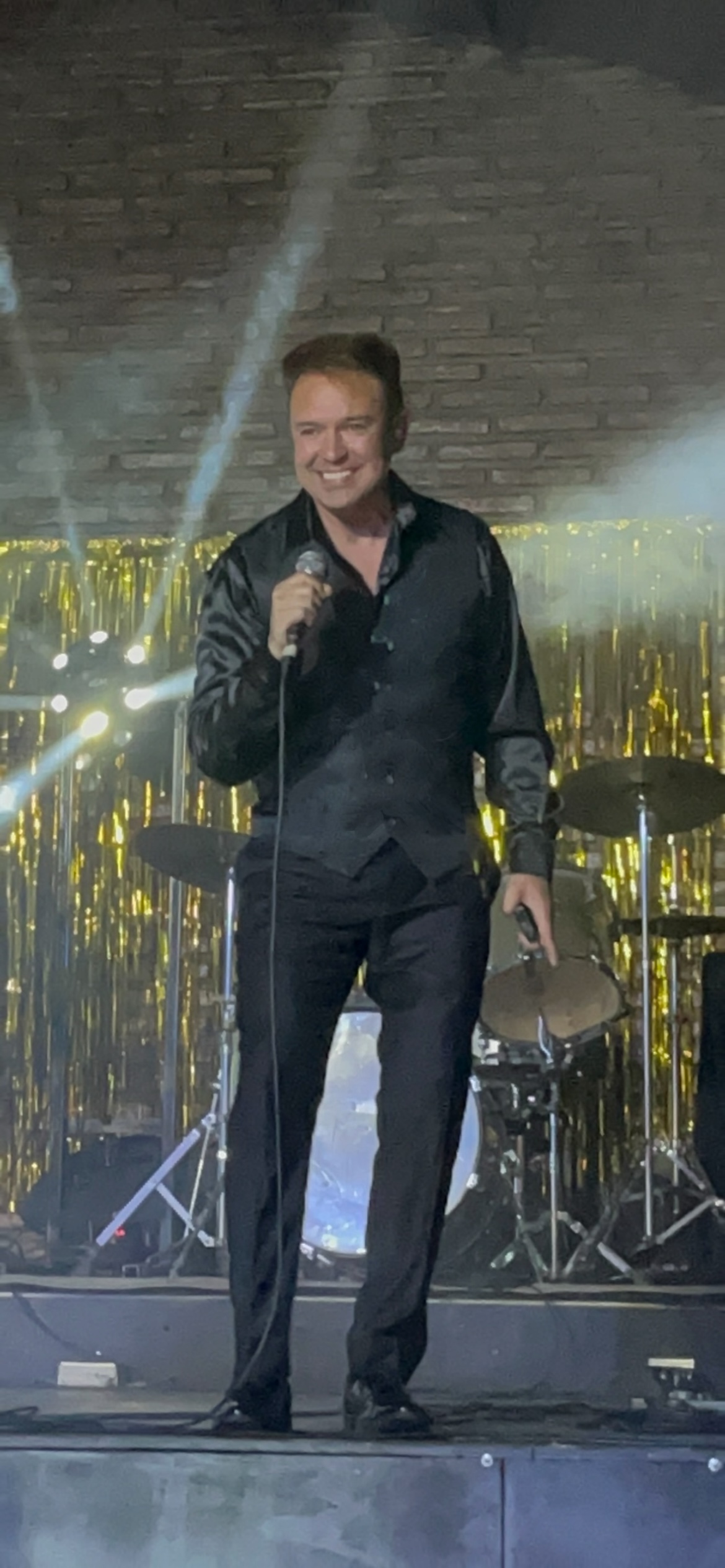 Luis Alejandro Tributo Luis Miguel 8