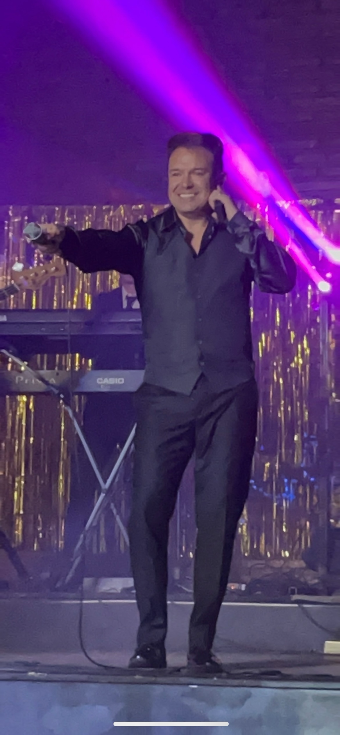 Luis Alejandro Tributo Luis Miguel 9