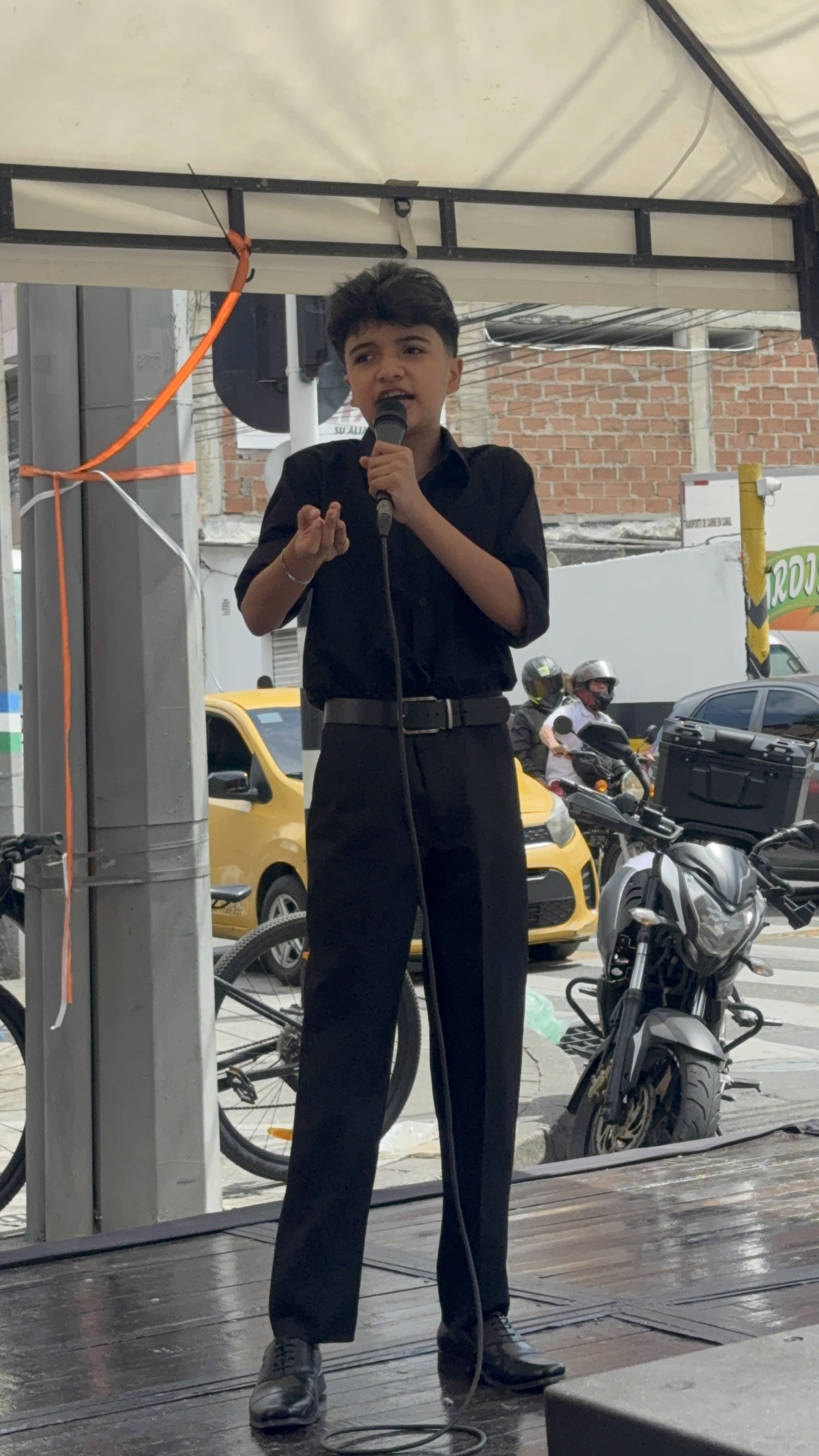 Emanuel usuga velez 7